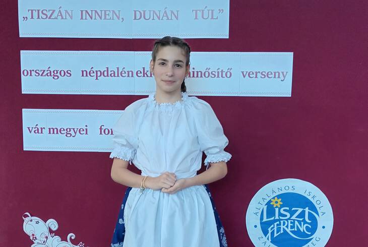 Kiemelked� eredm�ny n�pdal�nekl�si verseny v�rmegyei fordul�j�n 