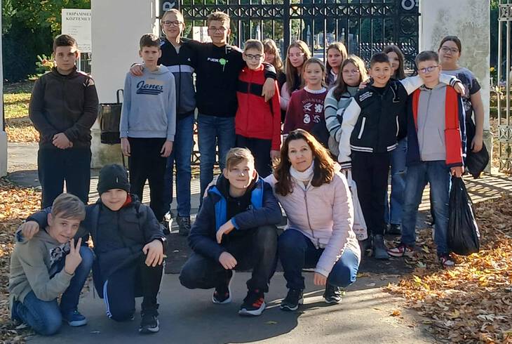 Mcsesgyjtssal emlkeztnk a nagykanizsai kztemetben