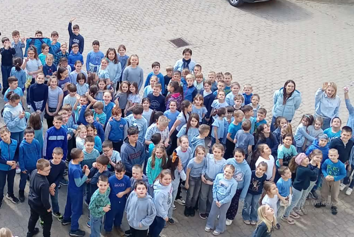 V�z Vil�gnapja iskol�nkban 