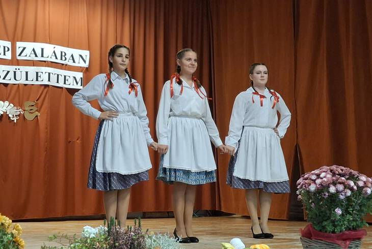 Szp eredmnyek a npdalneklsi versenyen 