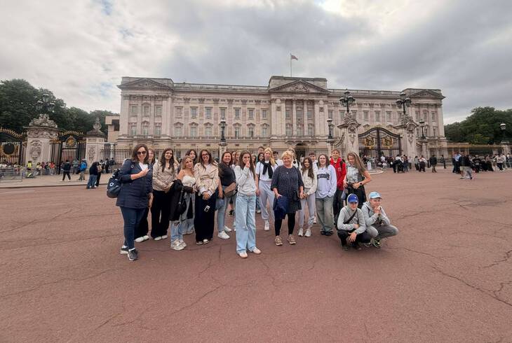 Tanulm�nyi kir�ndul�s Londonba – �lm�nyek, tanul�s �s k�z�s felfedez�s