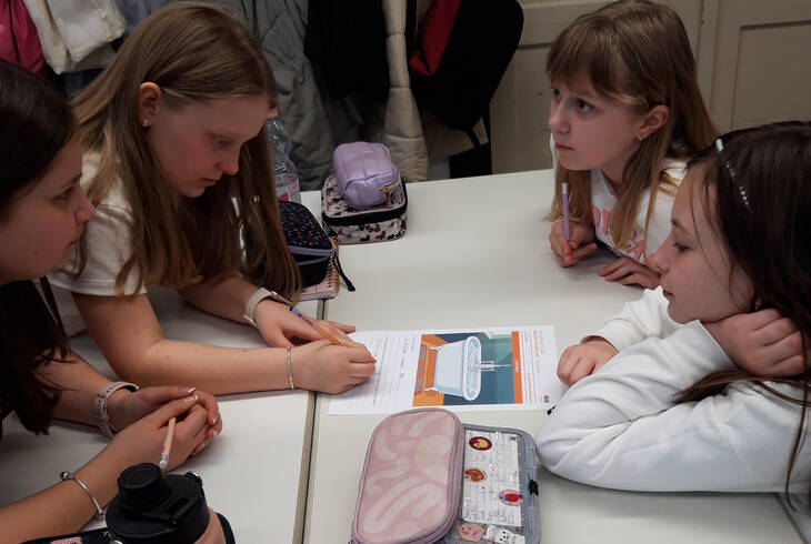 P�NZ7 iskol�nkban