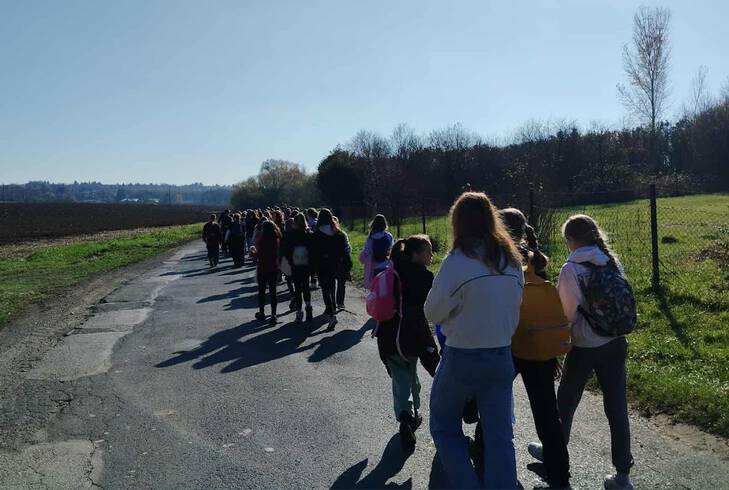 Túra a Romlottvárhoz (Aktív Iskola projekt) Túra a Romlottvárhoz (Aktív Iskola projekt)